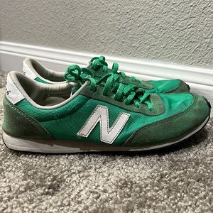 New balance shoes